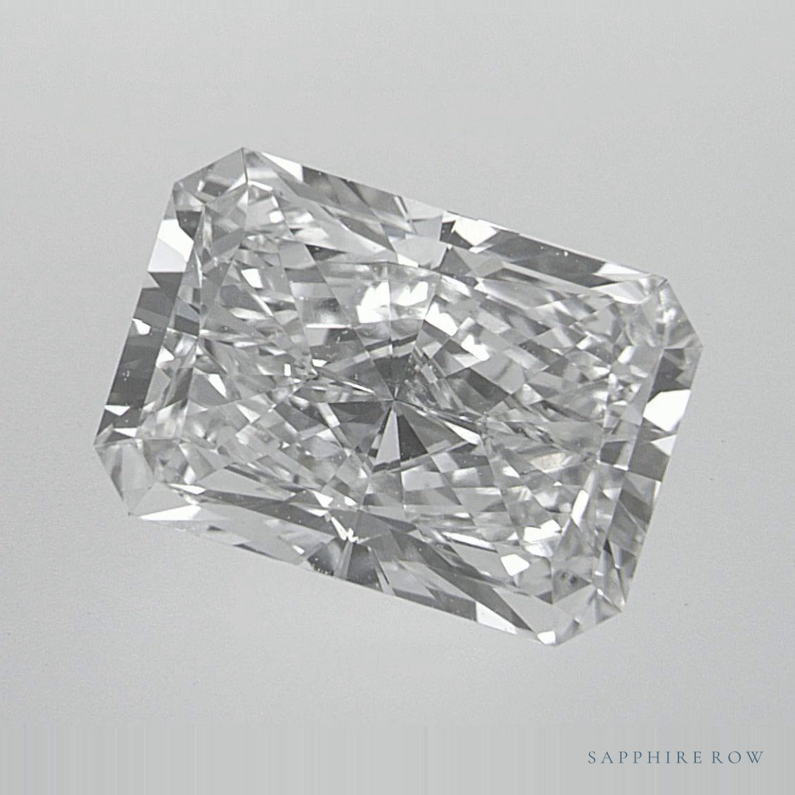2.81 ct lab-grown diamond, radiant cut | Sapphire Row · cut7