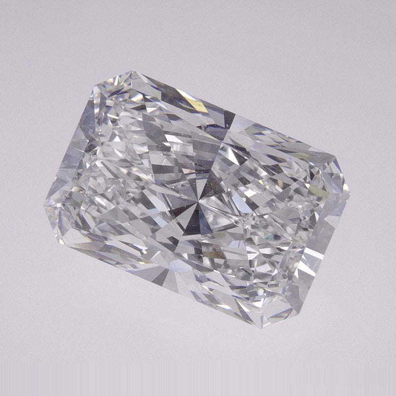 2.72 ct lab-grown diamond, radiant cut | Sapphire Row · cut7