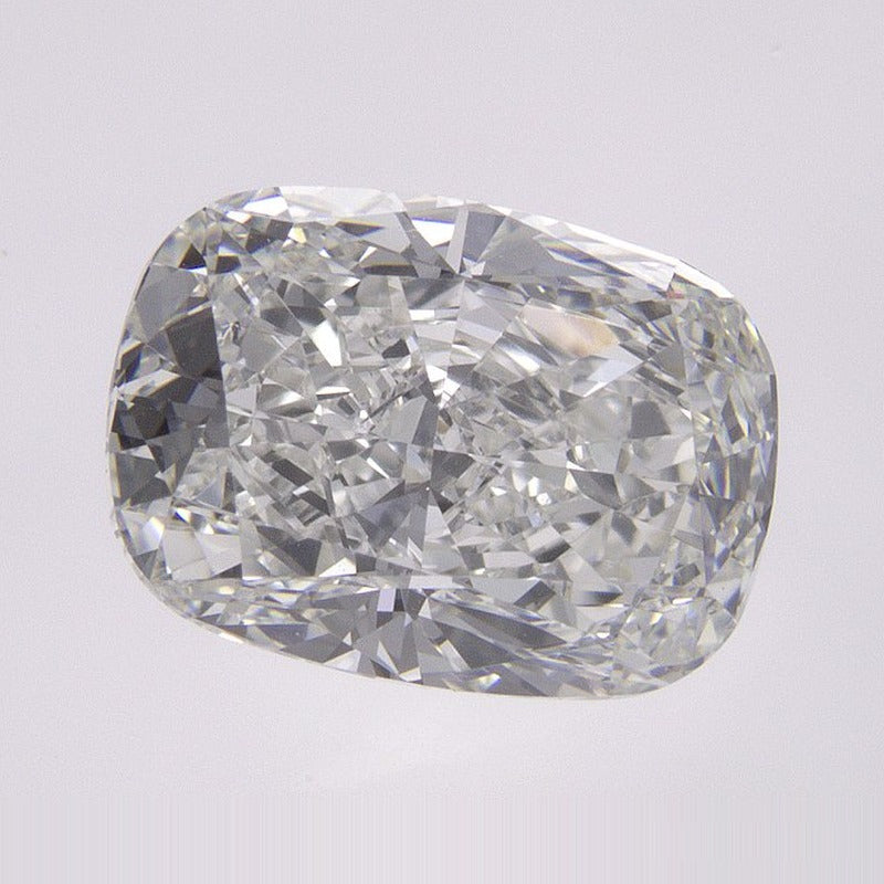 2.70 ct natural diamond, elongated cushion cut | Sapphire Row · cut7