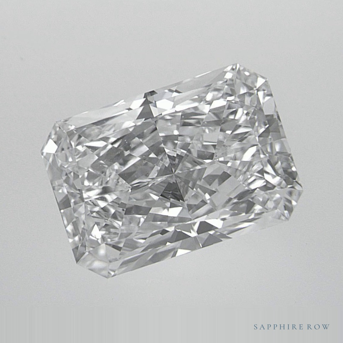 2.70 ct lab-grown diamond, radiant cut | Sapphire Row · cut6