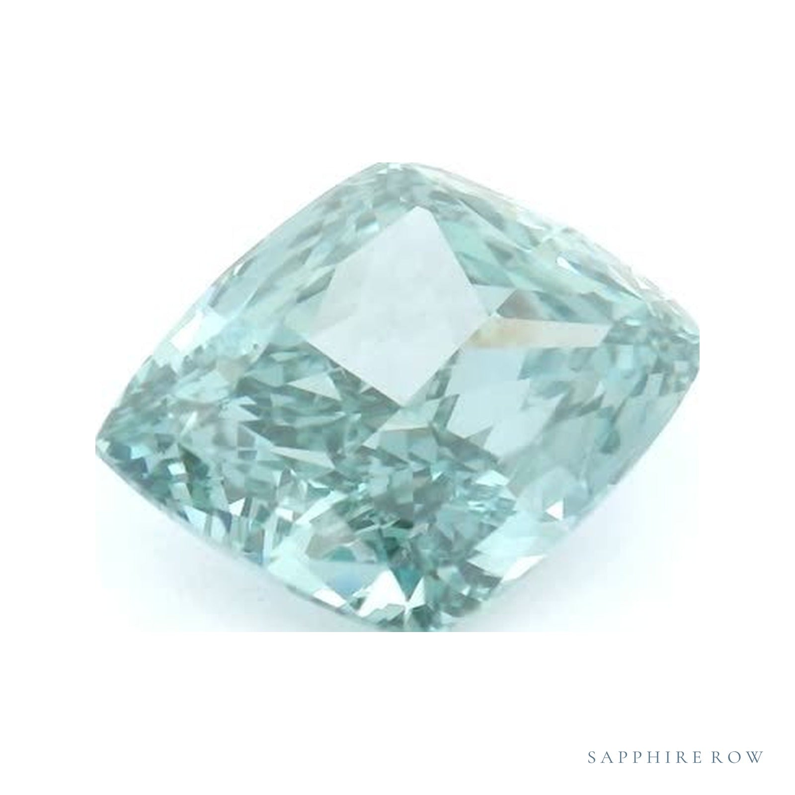 2.67 ct lab-grown fancy vivid green diamond, elongated cushion cut | Sapphire Row · cut4
