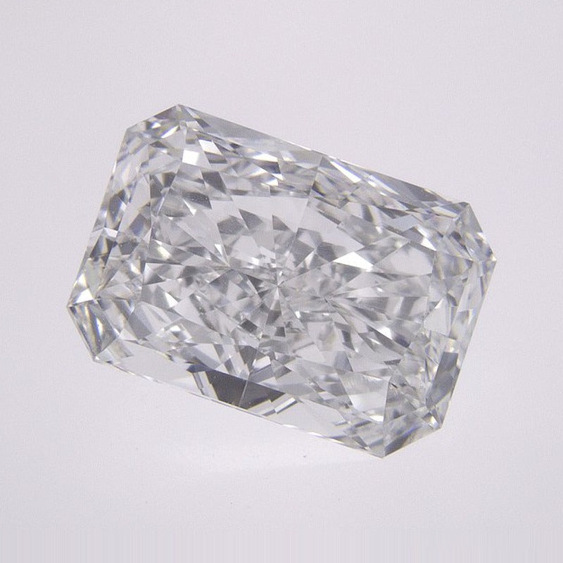 2.44 ct lab-grown diamond, radiant cut | Sapphire Row · cut7