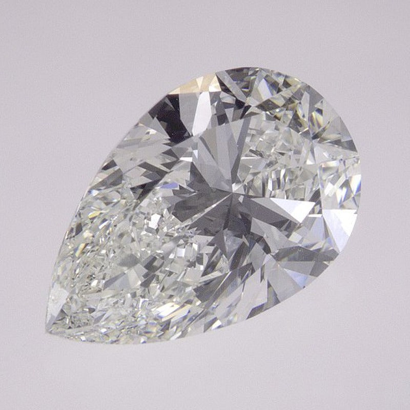 2.40 ct lab-grown diamond, pear cut | Sapphire Row · cut7