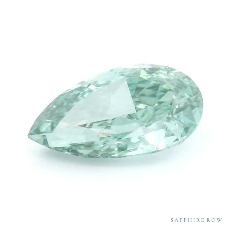 2.26 ct lab-grown fancy vivid green diamond, pear cut | Sapphire Row · cut6