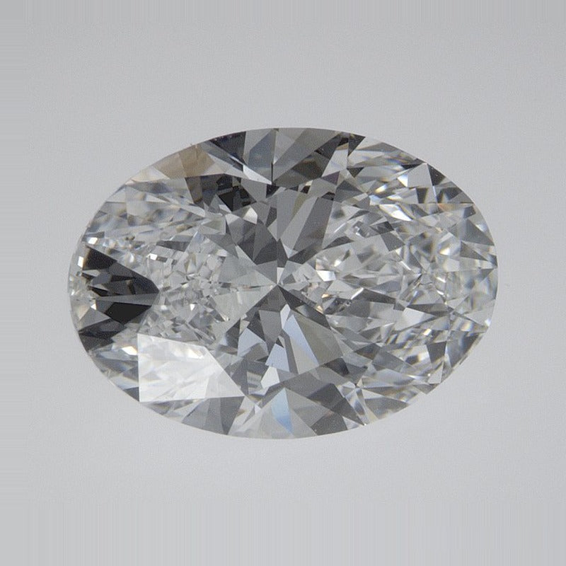 2.25 ct lab-grown diamond, oval cut | Sapphire Row · cut7