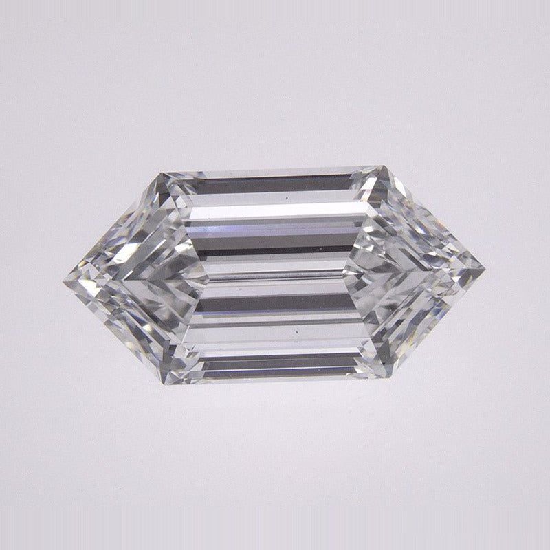 2.13 ct lab-grown diamond, elongated hexagon cut | Sapphire Row · cut7