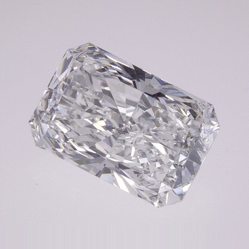 2.05 ct lab-grown diamond, radiant cut | Sapphire Row · cut7