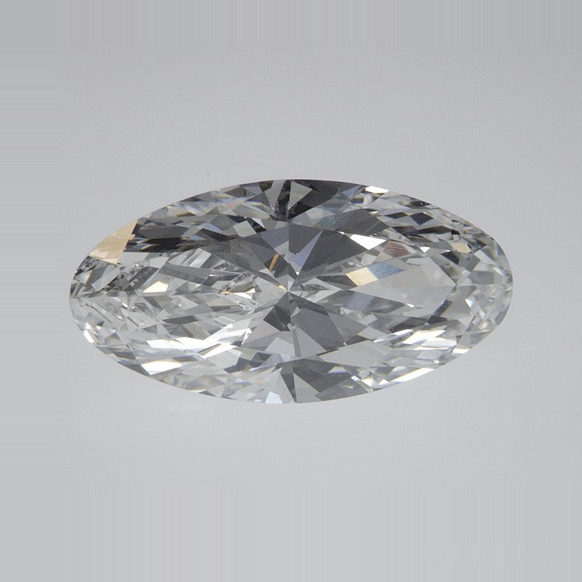 2.03 ct lab-grown diamond, elongated oval cut | Sapphire Row · cut7