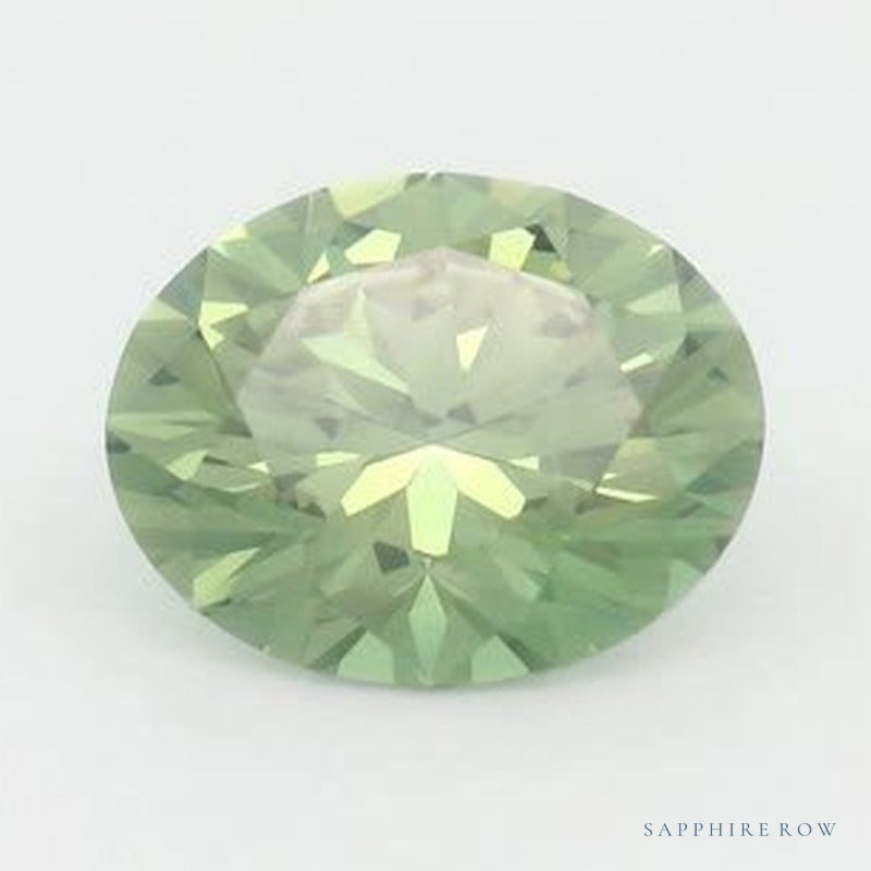 1.73 ct lab-grown fancy vivid green diamond, round cut | Sapphire Row · cut7