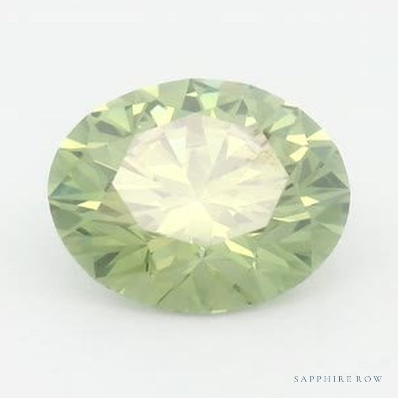 1.73 ct lab-grown fancy vivid green diamond, round cut | Sapphire Row · cut6