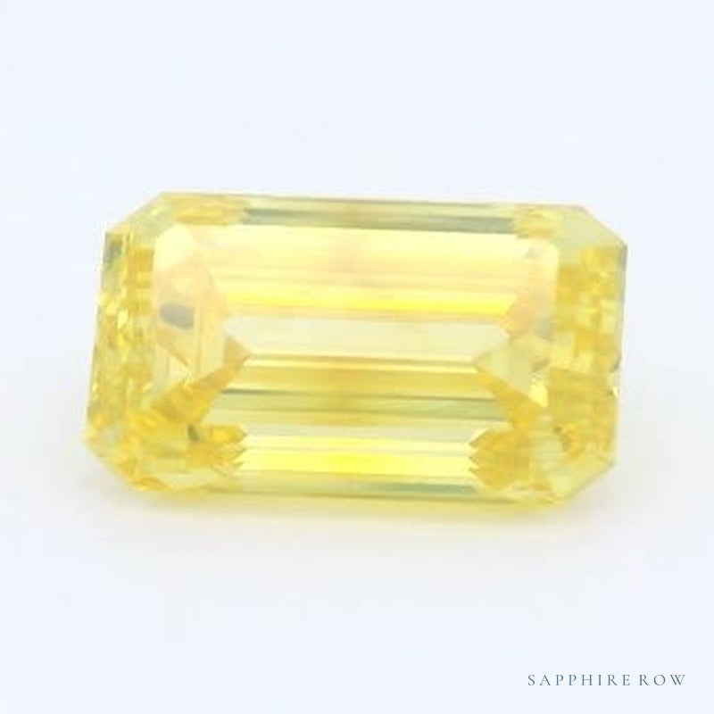 1.72 ct lab-grown fancy vivid yellow diamond, emerald cut | Sapphire Row · cut6