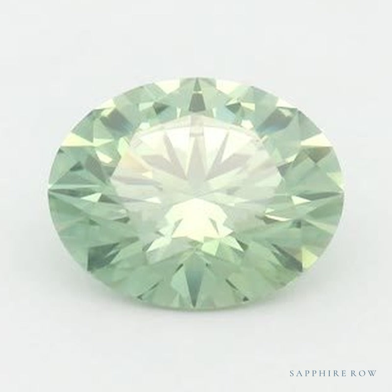 1.62 ct lab-grown fancy vivid green diamond, round cut | Sapphire Row · cut6
