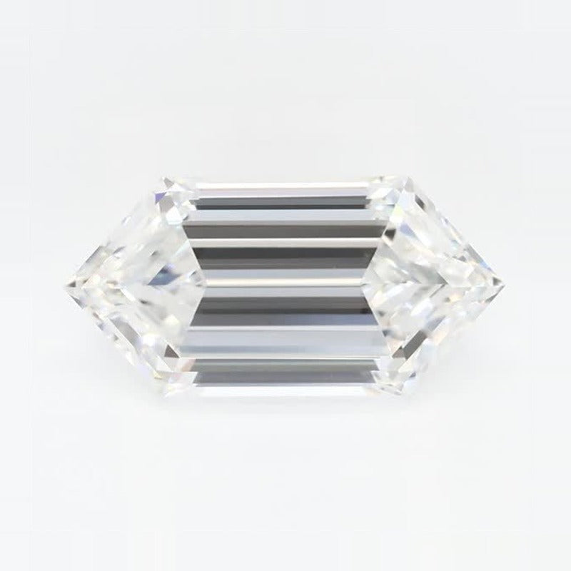 1.54 ct lab-grown diamond, elongated hexagon cut | Sapphire Row · cut7
