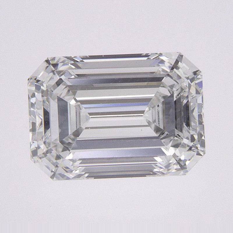 1.31 ct lab-grown diamond, emerald cut | Sapphire Row · cut7