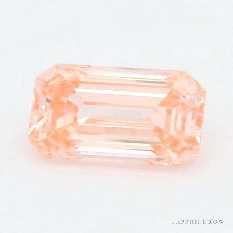 1.26 ct lab-grown fancy vivid pink diamond, emerald cut | Sapphire Row · cut7