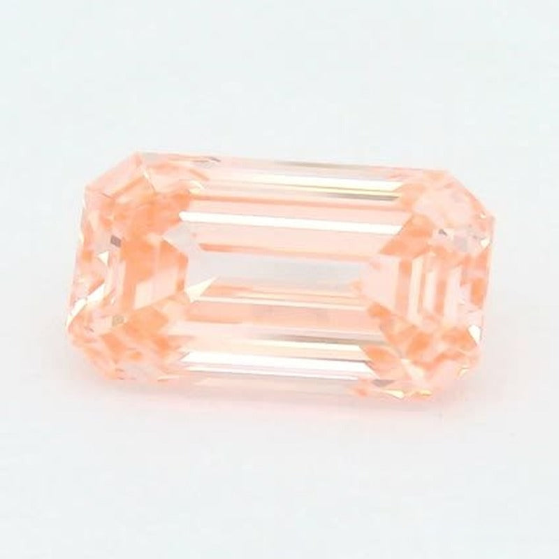 1.26 ct lab-grown fancy vivid pink diamond, emerald cut | Sapphire Row · cut7