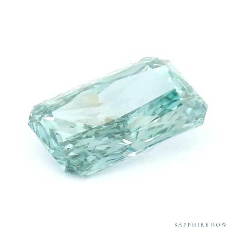 1.17 ct lab-grown fancy vivid green diamond, radiant cut | Sapphire Row · cut7