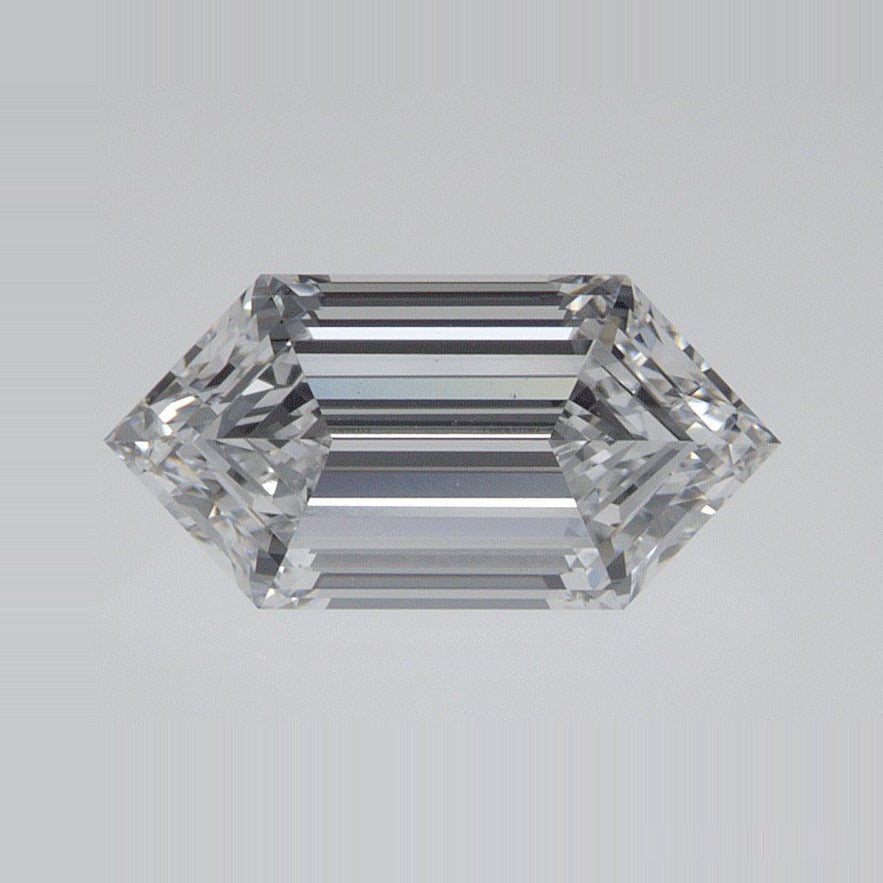 1.06 ct lab-grown diamond, elongated hexagon cut | Sapphire Row · cut7