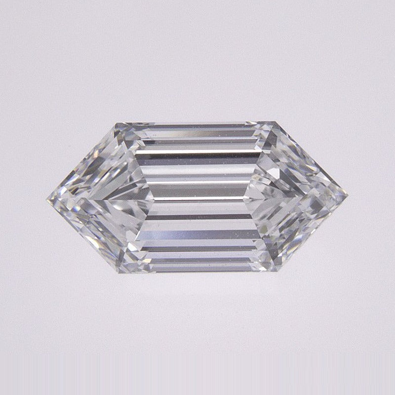 1.04 ct lab-grown diamond, elongated hexagon cut | Sapphire Row · cut7