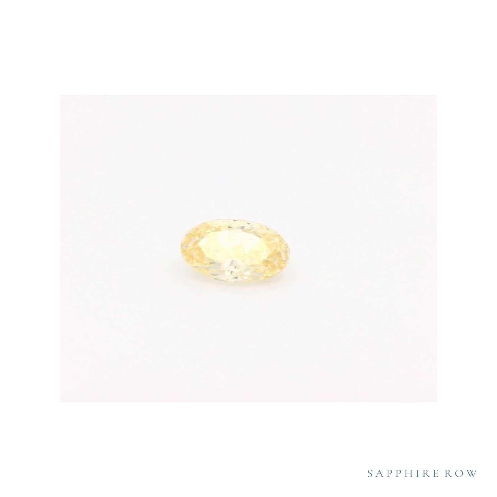 0.82 ct lab-grown diamond, oval cut | Sapphire Row · cut4