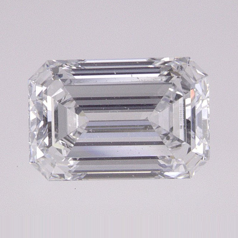 0.81 ct lab-grown diamond, emerald cut | Sapphire Row · cut7