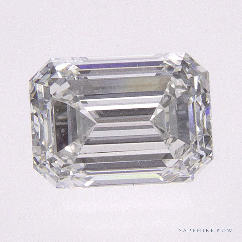 0.80 ct natural diamond, emerald cut | Sapphire Row · cut6