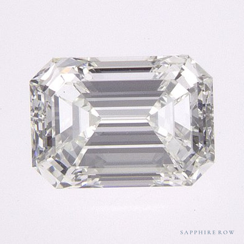 0.78 ct natural diamond, emerald cut | Sapphire Row · cut6