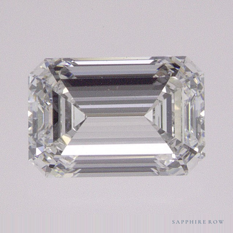 0.72 ct natural diamond, emerald cut | Sapphire Row · cut7