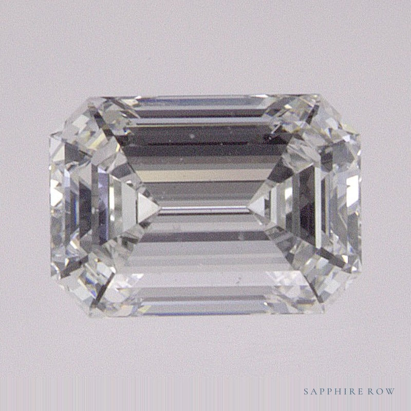 0.71 ct natural diamond, emerald cut | Sapphire Row · cut7