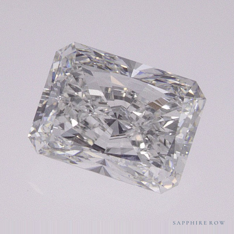 0.70 ct natural diamond, radiant cut | Sapphire Row · cut7