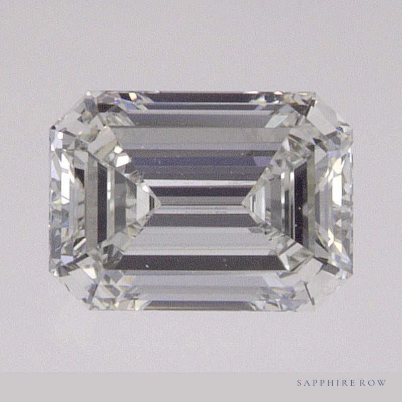 0.70 ct natural diamond, emerald cut | Sapphire Row · cut6