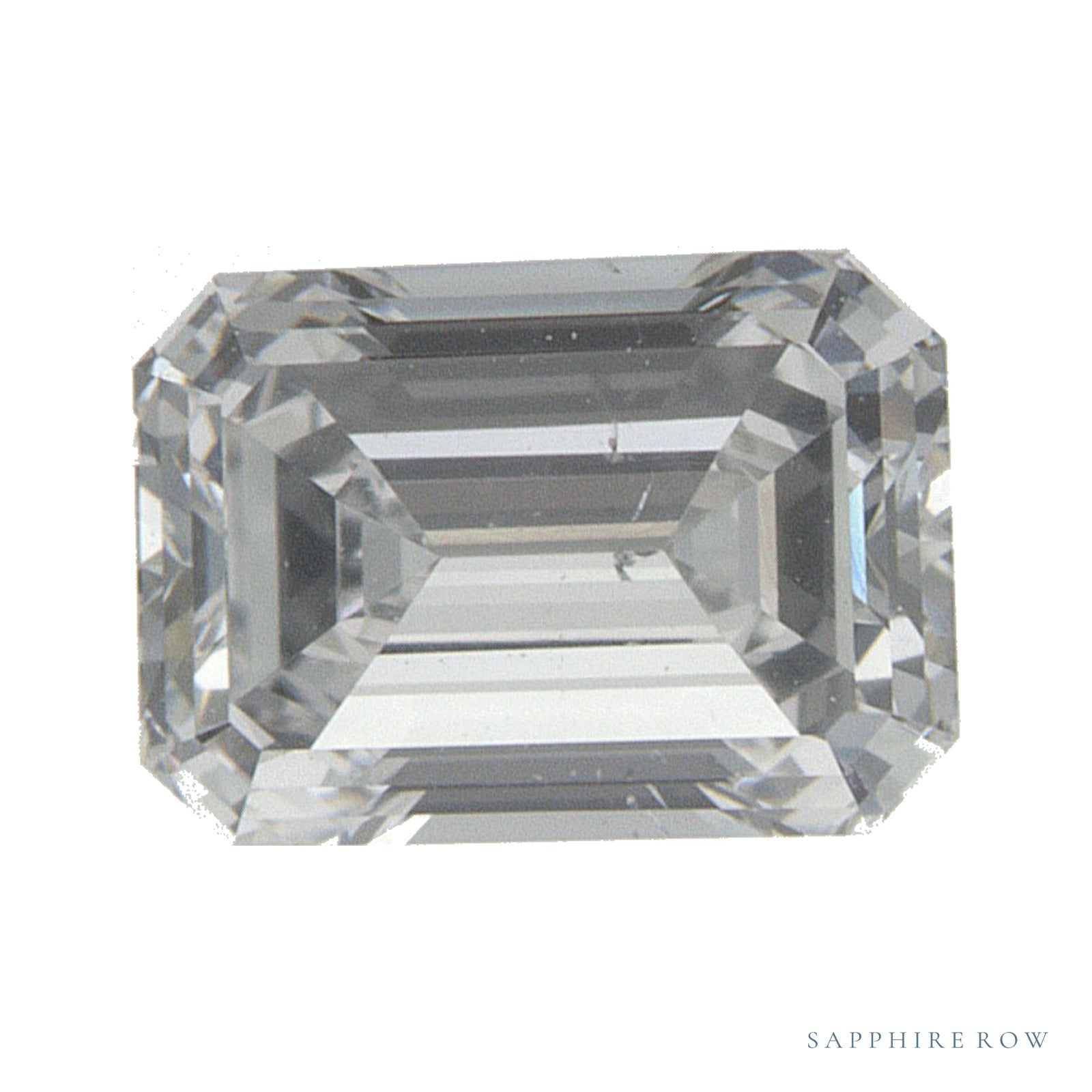 0.70 ct natural diamond, emerald cut | Sapphire Row · cut4
