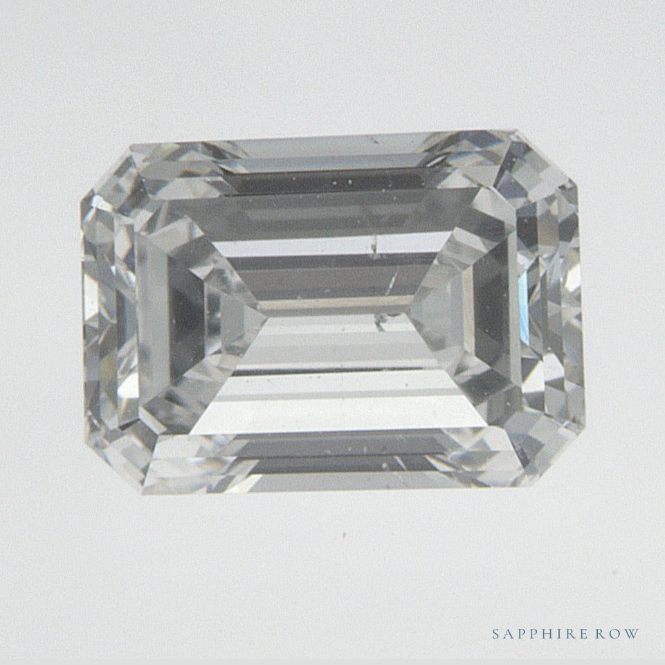 0.70 ct natural diamond, emerald cut | Sapphire Row · cut6