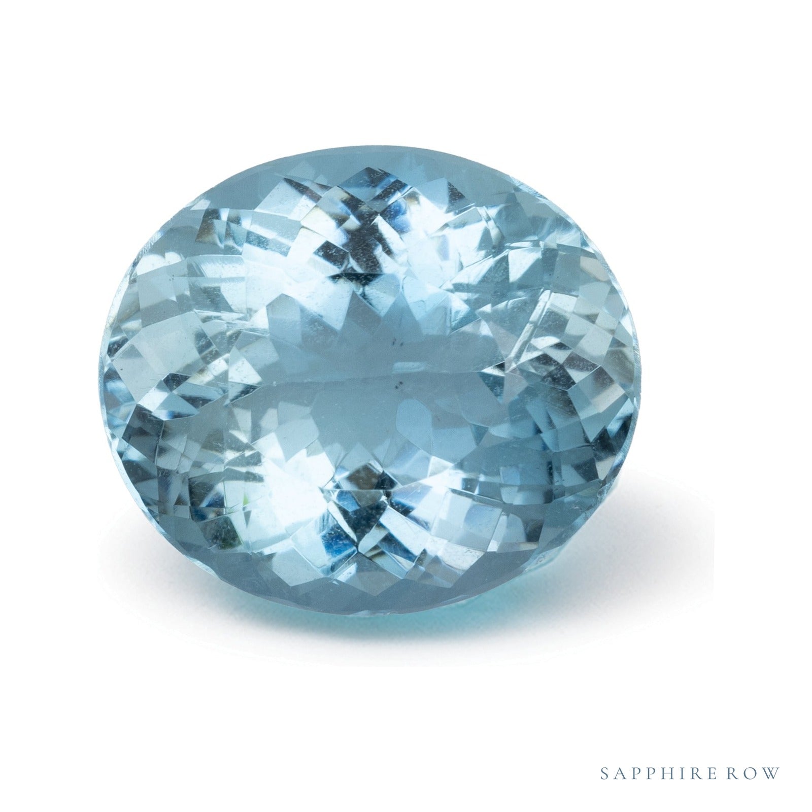 7.19 ct natural blue aquamarine from Brazil, oval cut | Sapphire Row · cut4