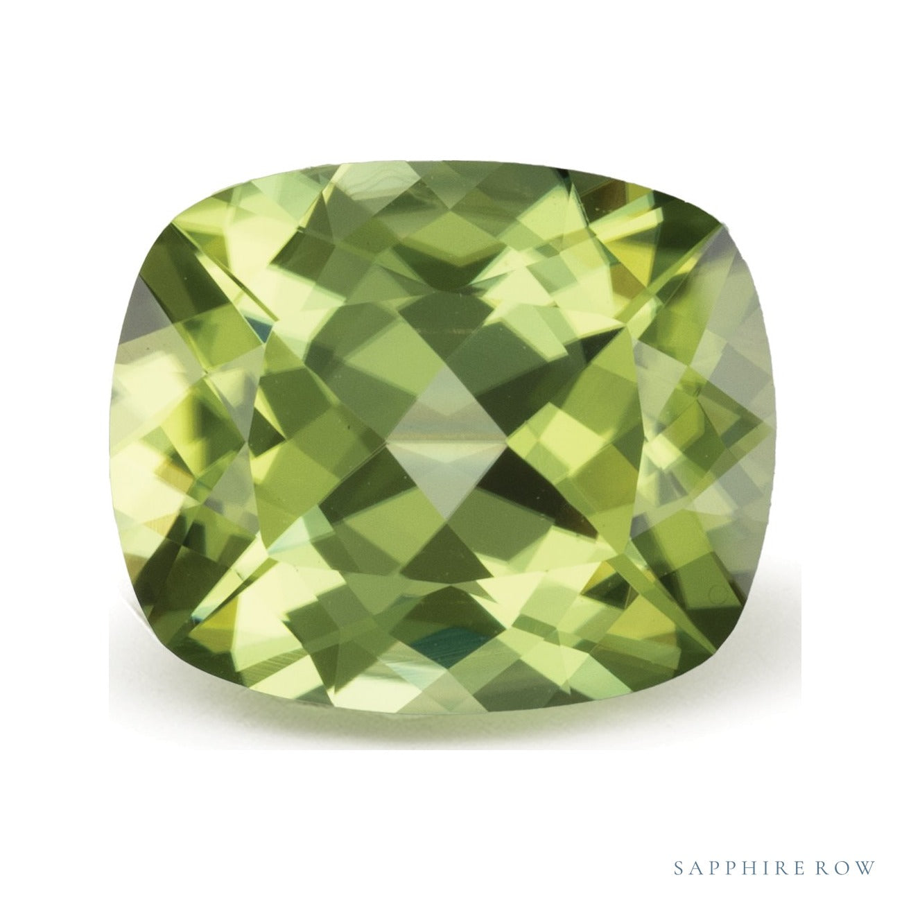 5.14 ct natural green peridot from Pakistan, antique cushion cut | Sapphire Row · cut7