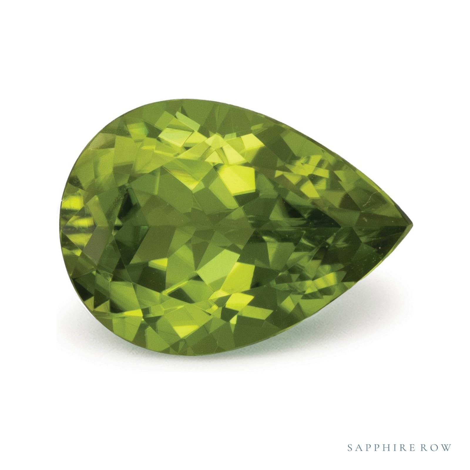 4.57 ct natural green peridot from Pakistan, pear cut | Sapphire Row · cut4