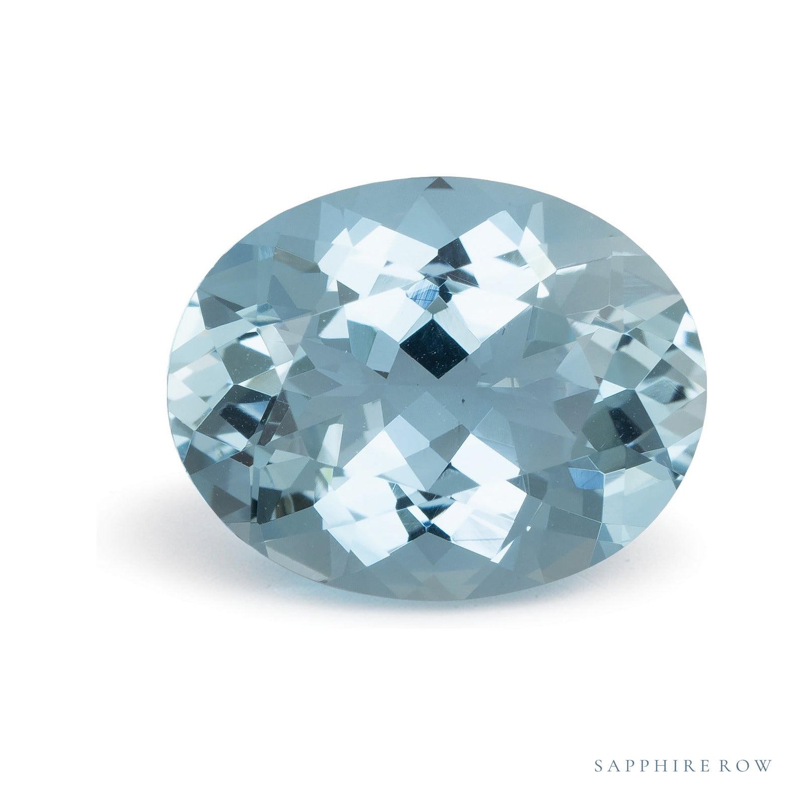 4.45 ct natural blue aquamarine from Mozambique, oval cut | Sapphire Row · cut4