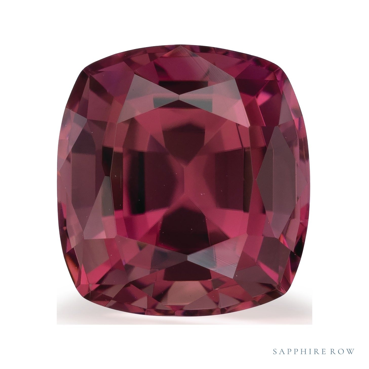 4.05 ct natural pink tourmaline from Nigeria, antique cushion cut | Sapphire Row · cut4 · cut5