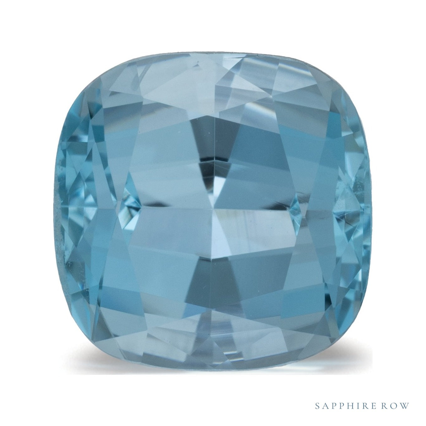 3.80 ct natural blue aquamarine from Mozambique, cushion cut | Sapphire Row · cut7