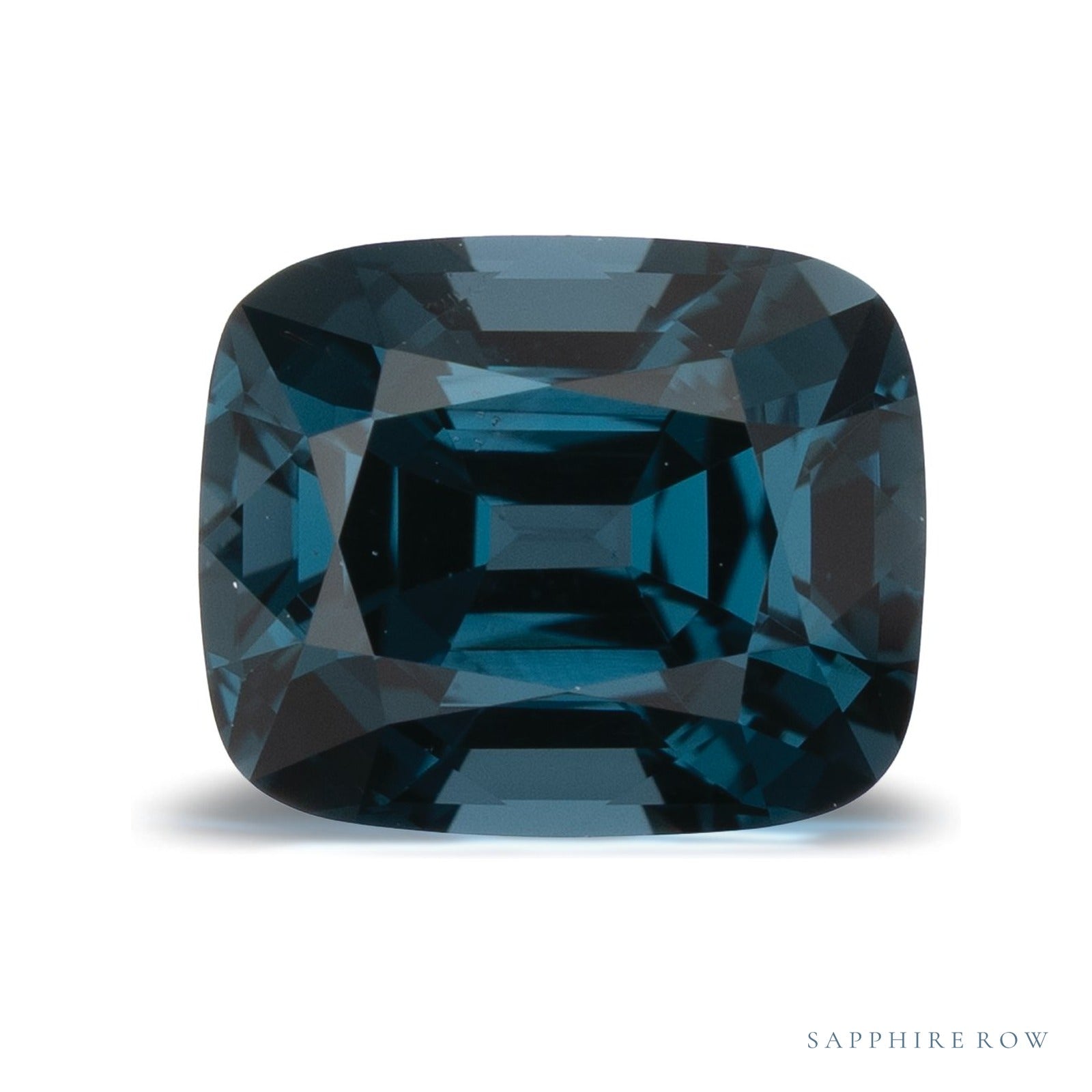 3.76 ct natural blue spinel from Tanzania, antique cushion cut | Sapphire Row · cut4