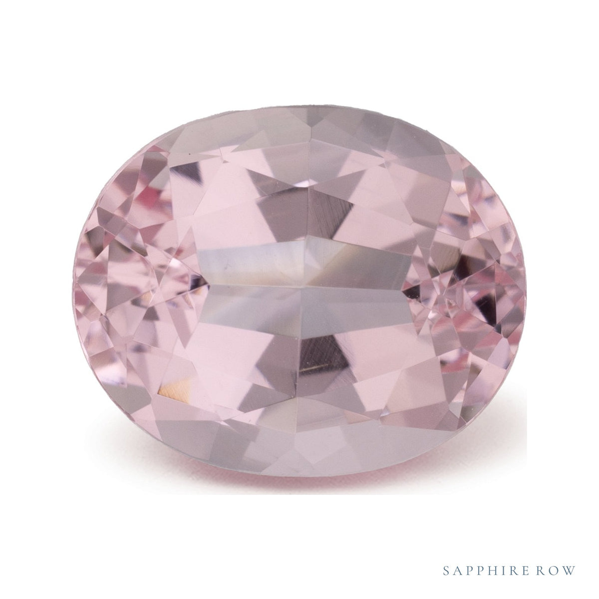 3.74 ct natural pink morganite from Mozambique, oval cut | Sapphire Row · cut7