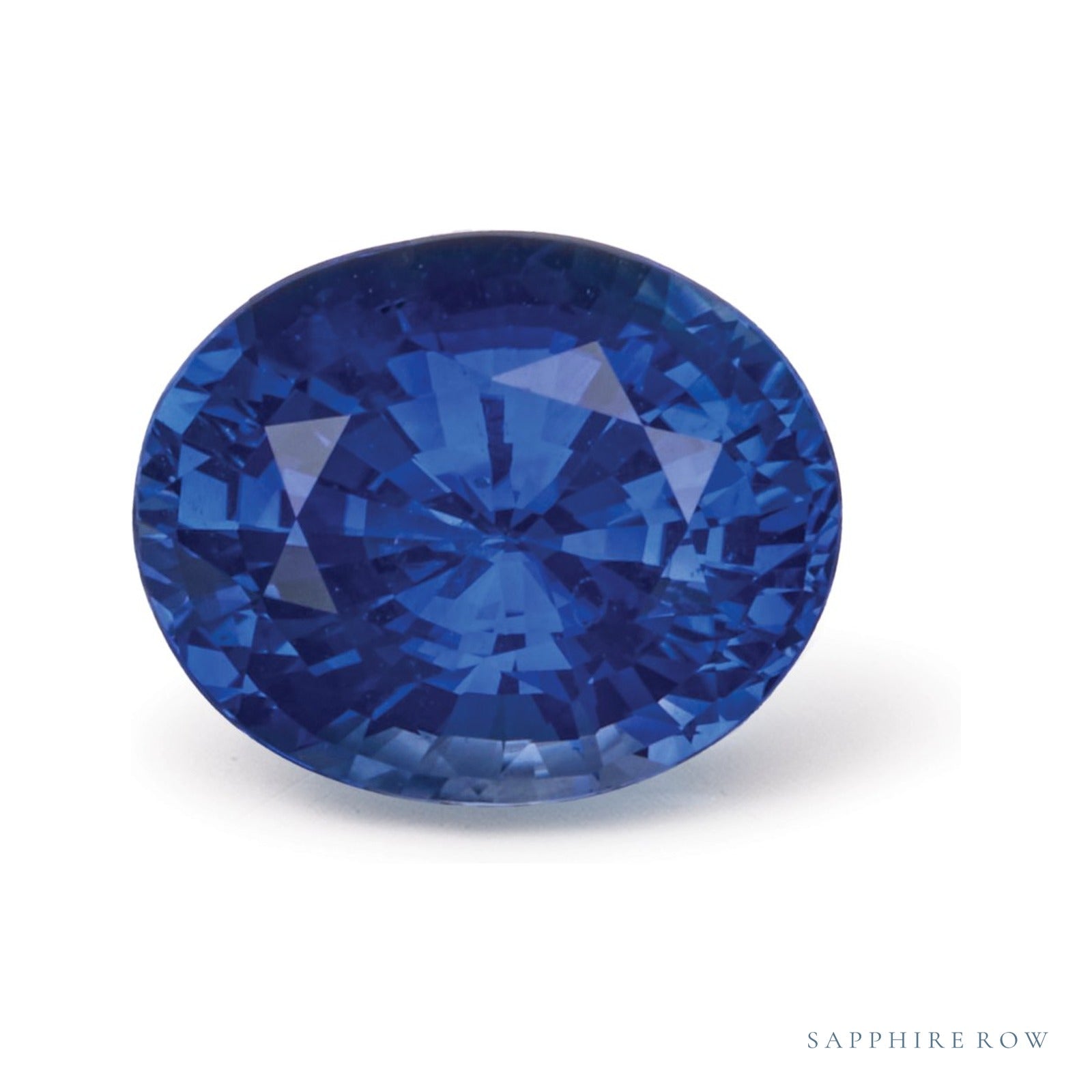 3.36 ct natural blue sapphire from Sri Lanka, oval cut | Sapphire Row · cut4