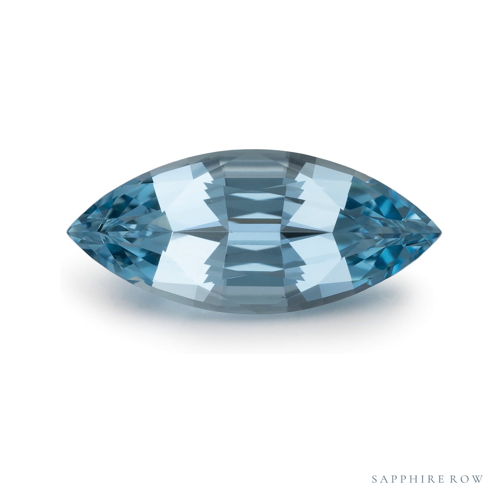 3.24 ct natural blue aquamarine from Madagascar, marquise cut | Sapphire Row · cut4