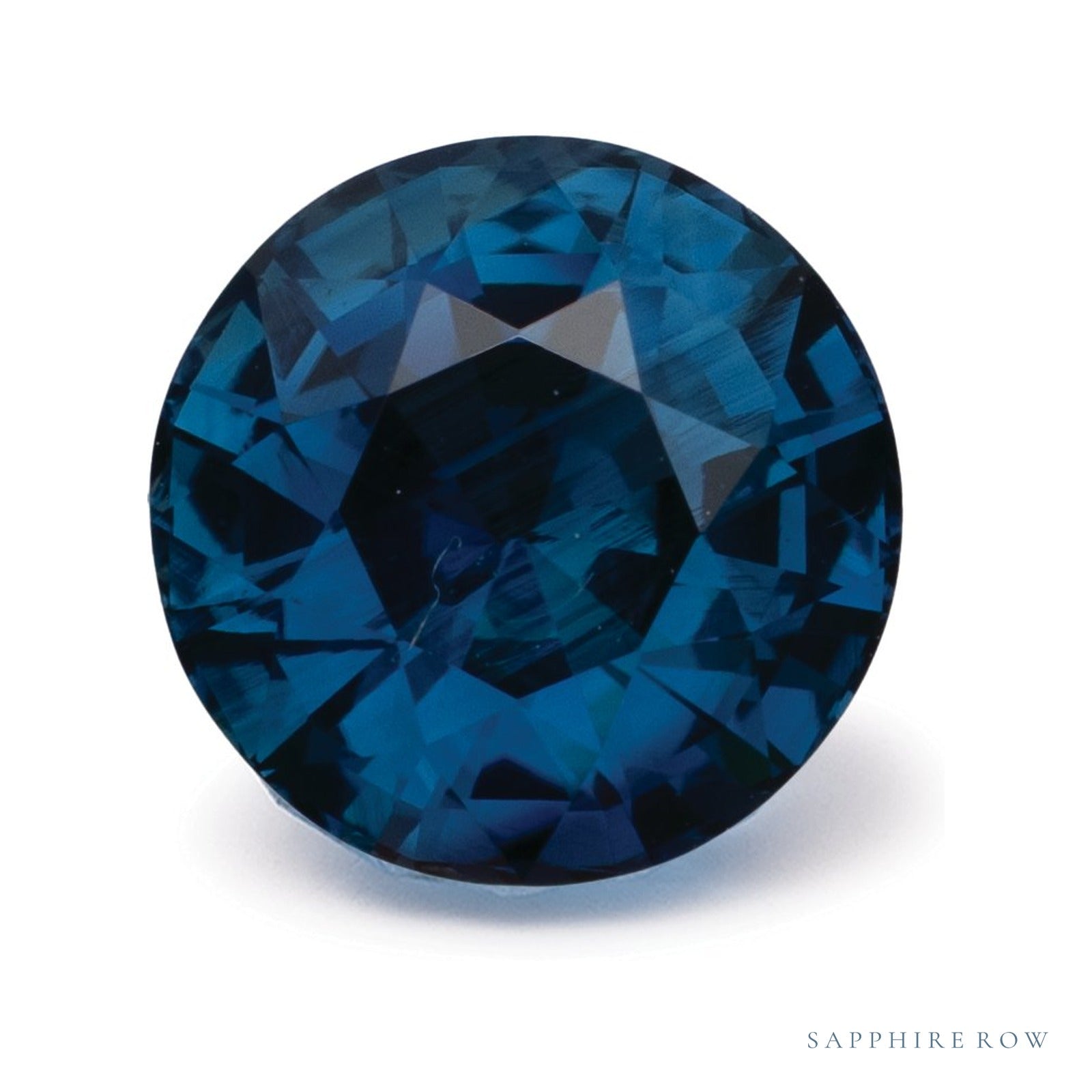 3.15 ct natural blue sapphire from Sri Lanka, round cut | Sapphire Row · cut4