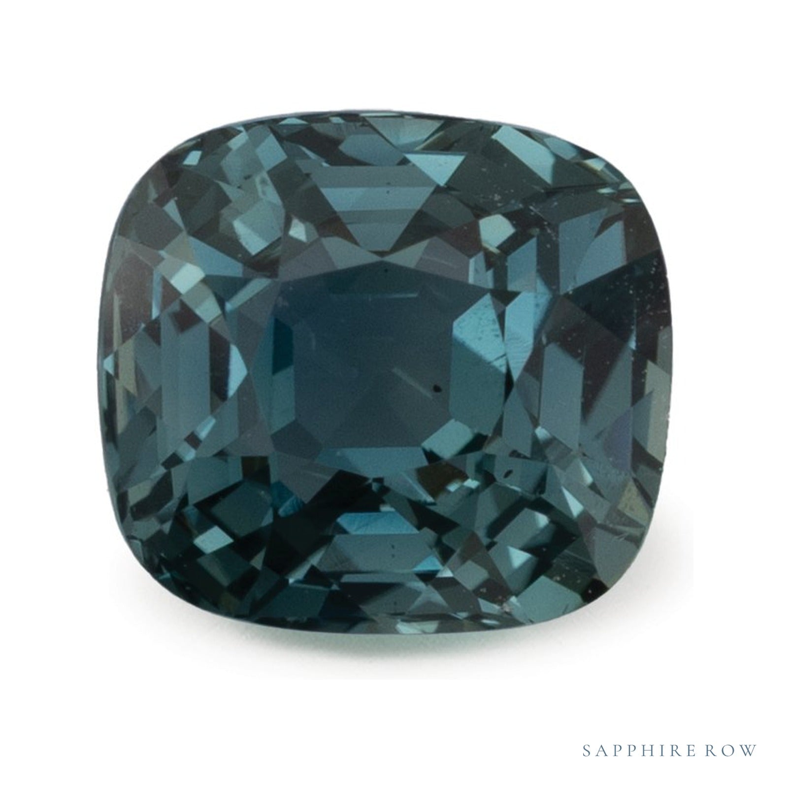 3.05 ct natural green sapphire from Sri Lanka, antique cushion cut | Sapphire Row · cut4