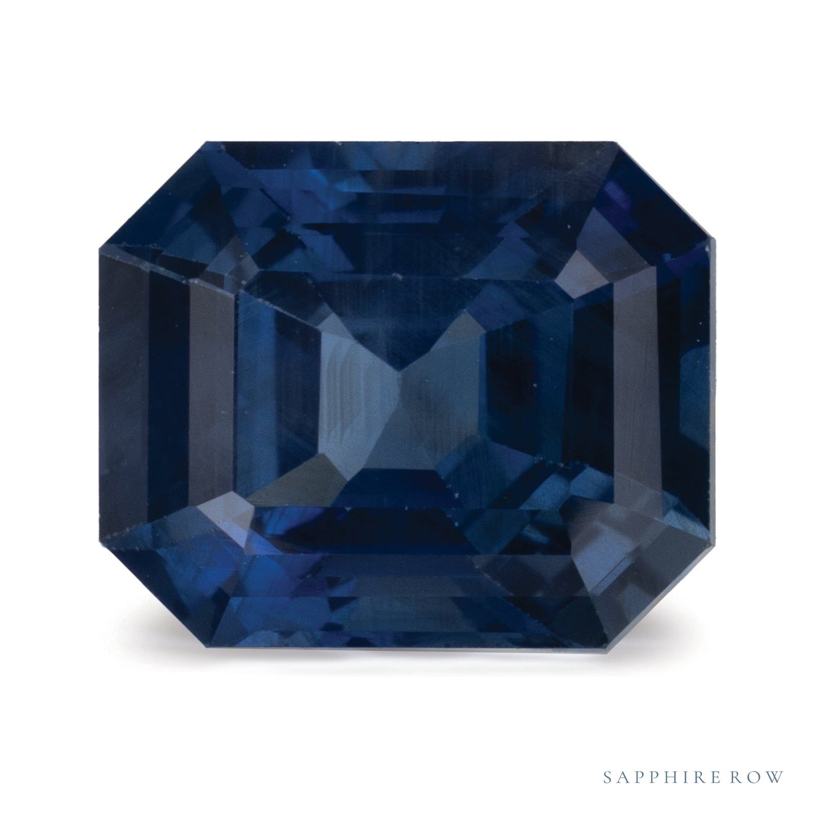 3.02 ct natural blue sapphire from Tanzania, emerald cut | Sapphire Row · cut4