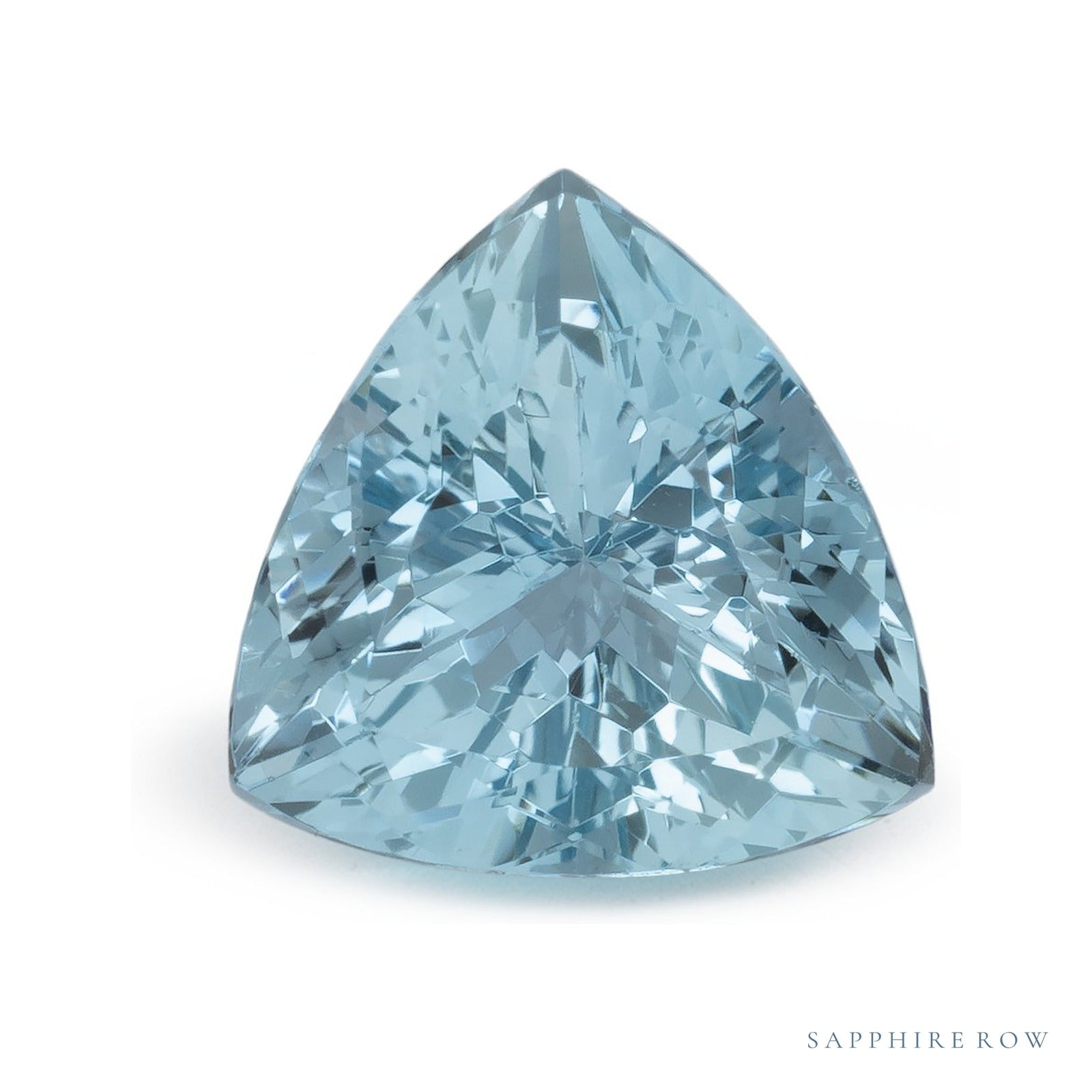 2.94 ct natural blue aquamarine from Brazil, trillion cut | Sapphire Row · cut4