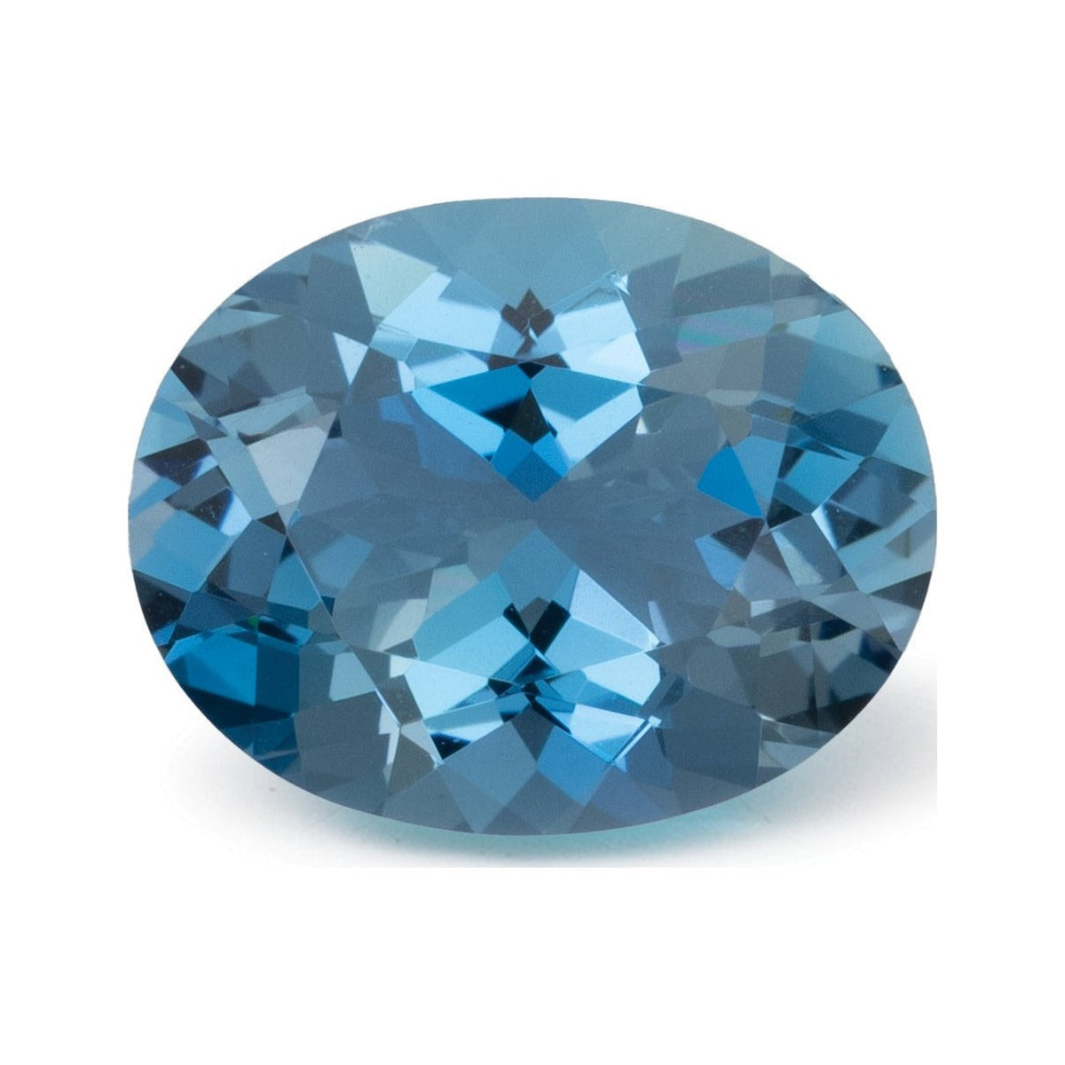 2.77 ct natural blue aquamarine from Mozambique, oval cut | Sapphire Row · cut7