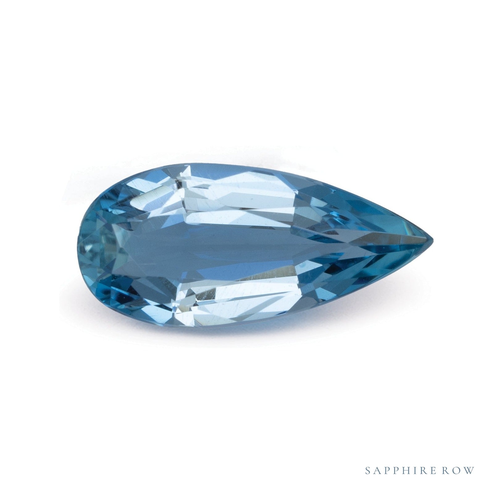 2.63 ct natural blue aquamarine from Mozambique, pear cut | Sapphire Row · cut4
