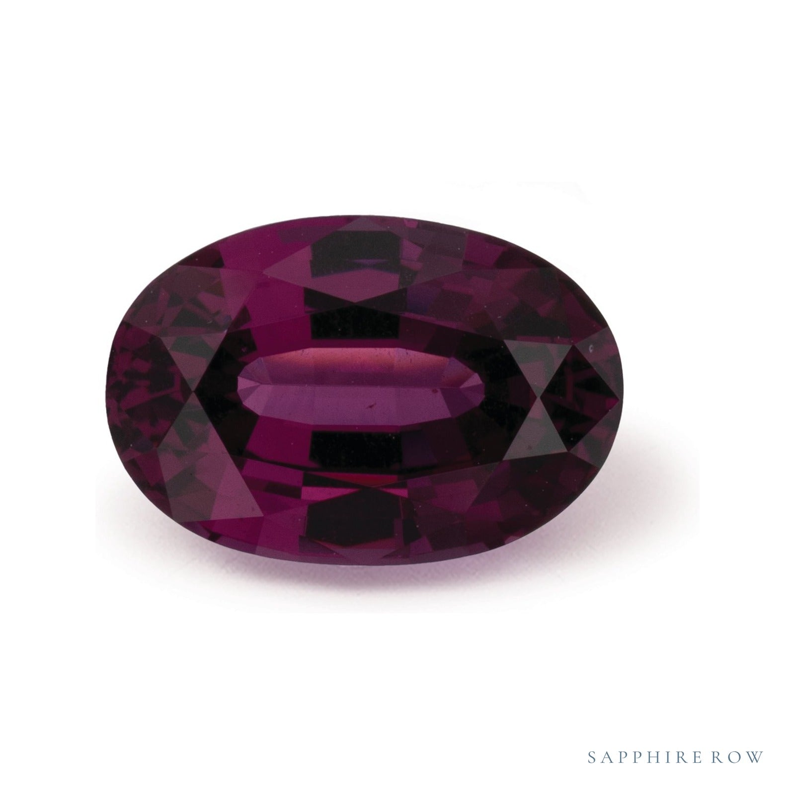 2.40 ct natural purple garnet from Mozambique, oval cut | Sapphire Row · cut4